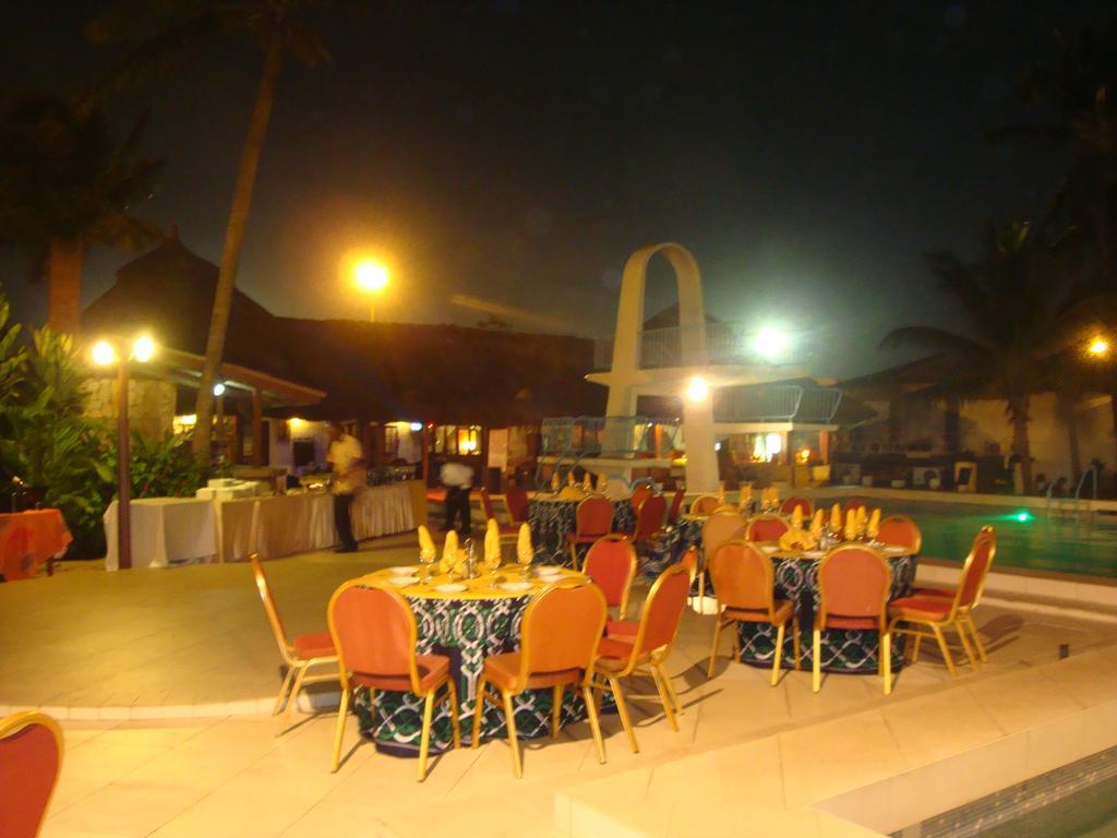 Hotel du Port Cotonou Buitenkant foto