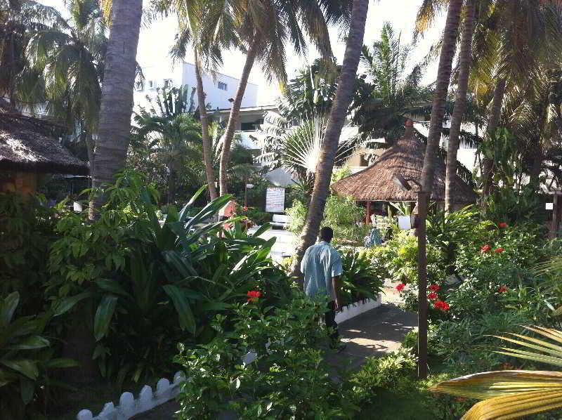 Hotel du Port Cotonou Buitenkant foto